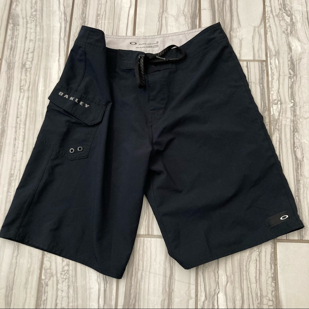 Oakley board shorts. EUC like new